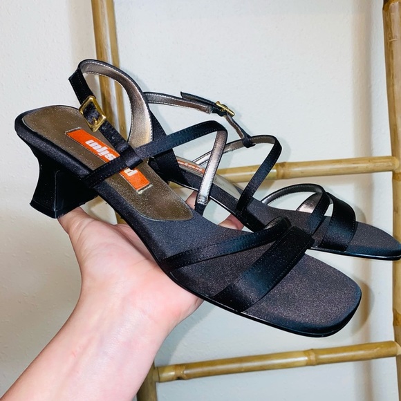 Unlisted Black Heels Vintage Kitten 75 